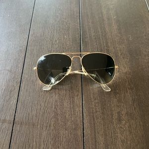 Ray-Ban Gold Aviator Sunglasses